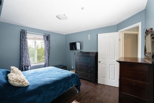 214-1000 Citadel Meadow Point Nw, Calgary, AB - Indoor Photo Showing Bedroom