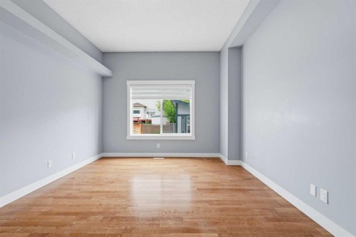 209 Oakmere Close, Chestermere, AB 