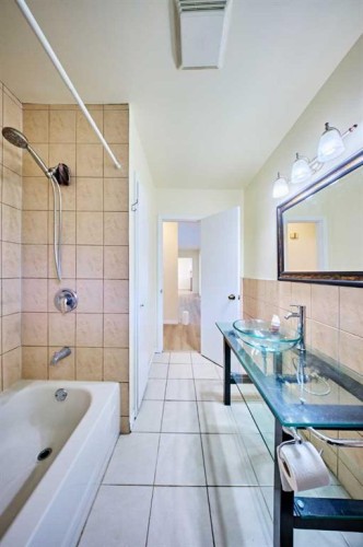 28 Cornell Place Nw, Calgary, AB 