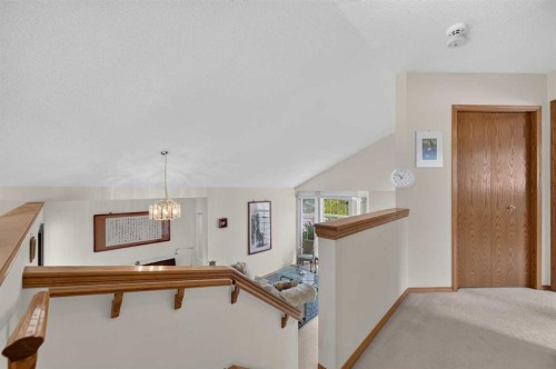 76 Hawkmount Close Nw, Calgary, AB 