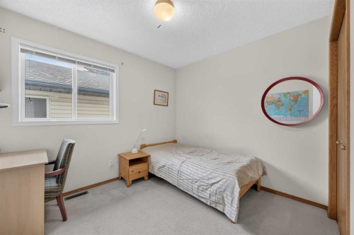 76 Hawkmount Close Nw, Calgary, AB 