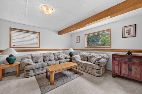 76 Hawkmount Close Nw, Calgary, AB 