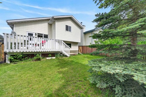 76 Hawkmount Close Nw, Calgary, AB 