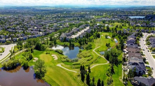 8 Crystal Green Grove, Okotoks, AB 