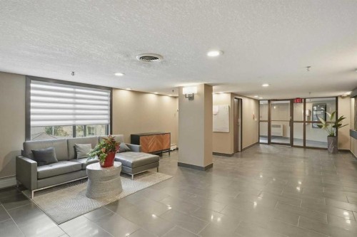 805-320 Meredith Road Ne, Calgary, AB - Indoor