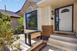 60 Scandia Hill NW Calgary, AB T3L 1T8