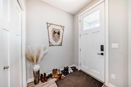 246 Cooperswood Green Sw, Airdrie, AB - Indoor Photo Showing Other Room