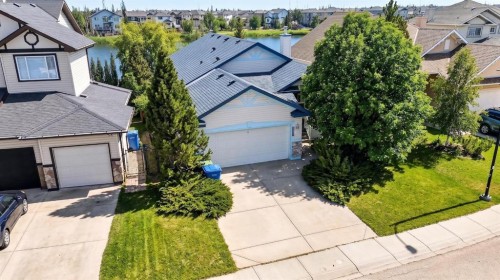 136 West Creek Glen, Chestermere, AB 