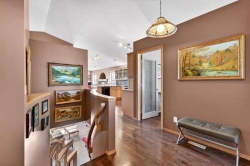 136 West Creek Glen, Chestermere, AB 