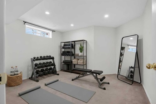 3271 Douglasdale Boulevard Se, Calgary, AB - Indoor Photo Showing Gym Room