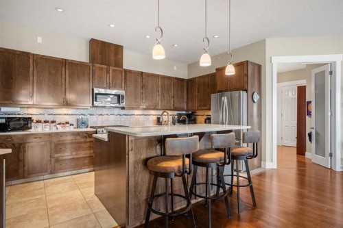404-4 Hemlock Crescent Sw, Calgary, AB 