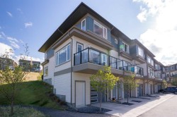 808-501 River Heights Drive Cochrane, AB T4C 2L3