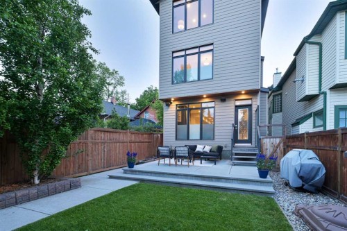 922 5 Street Nw, Calgary, AB - Outdoor With Deck Patio Veranda