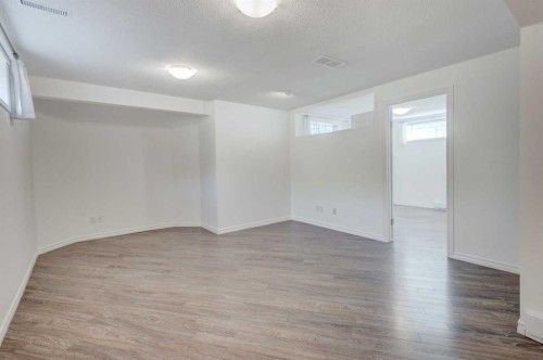 74 Douglasview Circle Se, Calgary, AB 