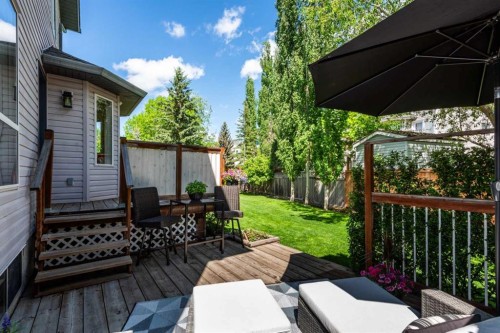 74 Douglasview Circle Se, Calgary, AB 