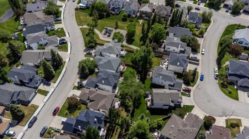 74 Douglasview Circle Se, Calgary, AB 