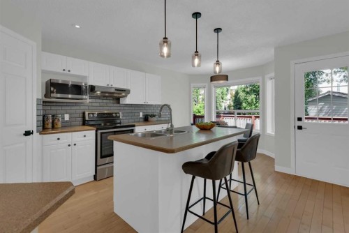 74 Douglasview Circle Se, Calgary, AB 