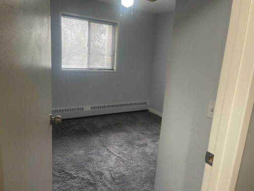 203-21 Dover Point Se, Calgary, AB 