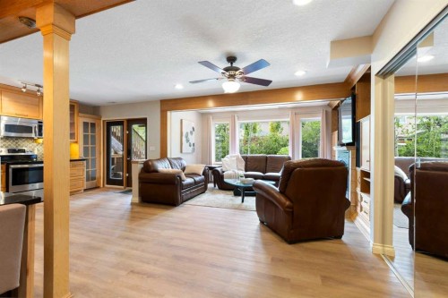 410 Royal Crest Bay Nw, Calgary, AB 