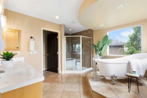 410 Royal Crest Bay Nw, Calgary, AB 