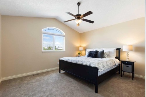 410 Royal Crest Bay Nw, Calgary, AB 