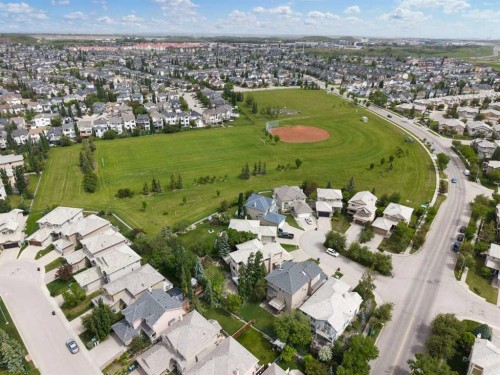 410 Royal Crest Bay Nw, Calgary, AB 