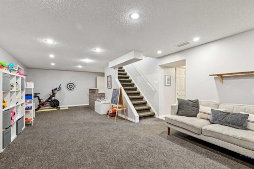 12019 Canfield Green Sw, Calgary, AB 