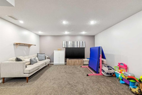 12019 Canfield Green Sw, Calgary, AB 