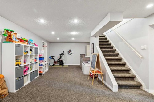 12019 Canfield Green Sw, Calgary, AB 
