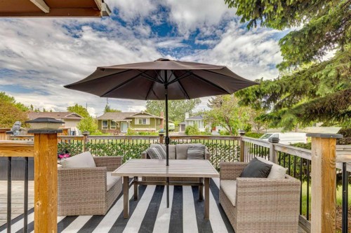 12019 Canfield Green Sw, Calgary, AB 