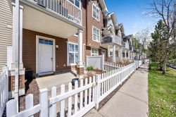 43 Toscana Gardens NW Calgary, AB T3L 3C2