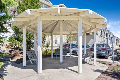 43 Toscana Gardens Nw, Calgary, AB - Outdoor
