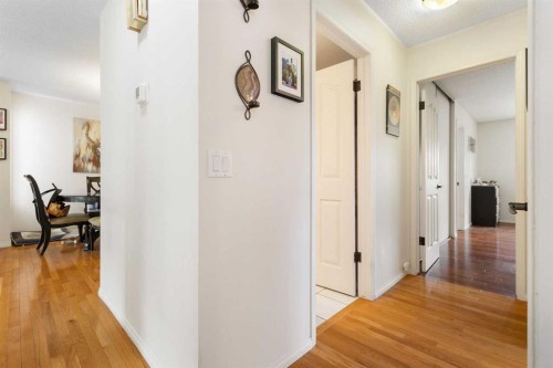 27 Erin Green Place Se, Calgary, AB 