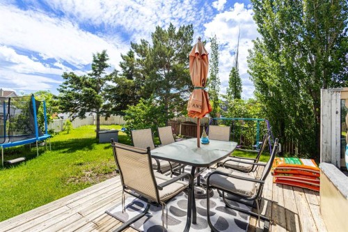 27 Erin Green Place Se, Calgary, AB 