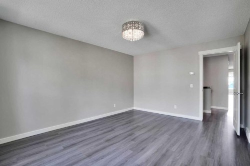 22 Sherwood Road Nw, Calgary, AB 