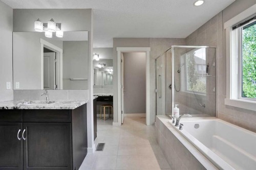 22 Sherwood Road Nw, Calgary, AB 