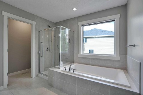 22 Sherwood Road Nw, Calgary, AB 