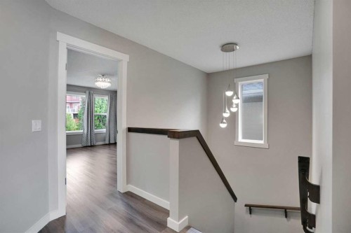 22 Sherwood Road Nw, Calgary, AB 