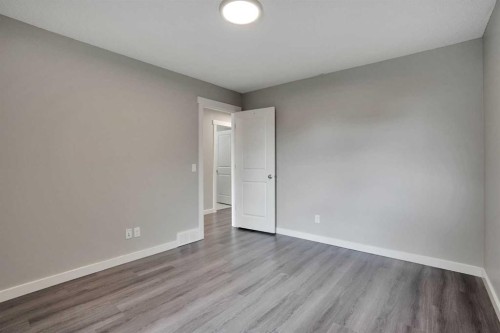 22 Sherwood Road Nw, Calgary, AB 