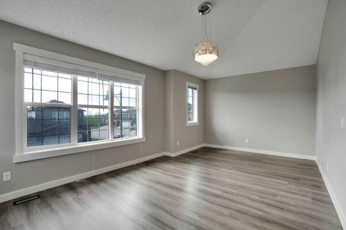 22 Sherwood Road Nw, Calgary, AB 