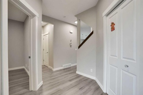 22 Sherwood Road Nw, Calgary, AB 