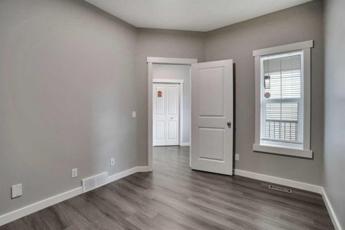 22 Sherwood Road Nw, Calgary, AB 