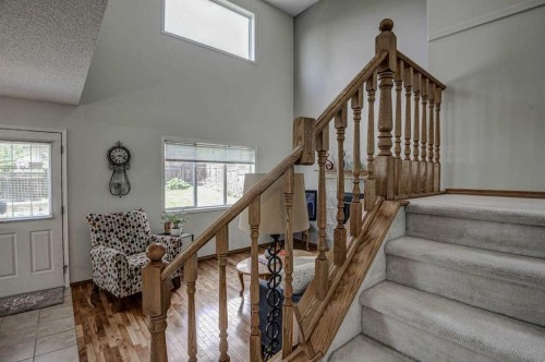194 Arbour Stone Rise Nw, Calgary, AB 