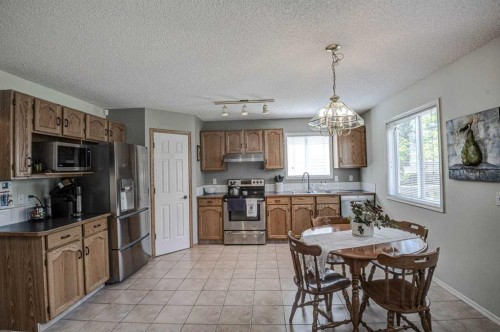 194 Arbour Stone Rise Nw, Calgary, AB 