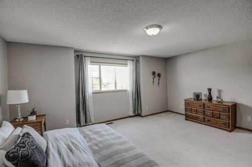194 Arbour Stone Rise Nw, Calgary, AB 