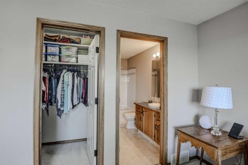 194 Arbour Stone Rise Nw, Calgary, AB 