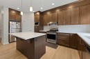 249 Lucas Crescent Nw, Calgary, AB 
