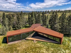 32 Carraig Ridge Rural Bighorn No. 8, M.D. Of, AB T0L 2C0