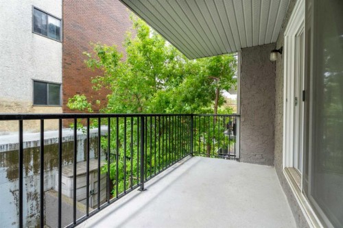 208-819 4A Street Ne, Calgary, AB 