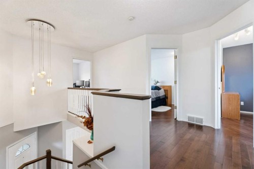 191 Edgebrook Rise Nw, Calgary, AB 